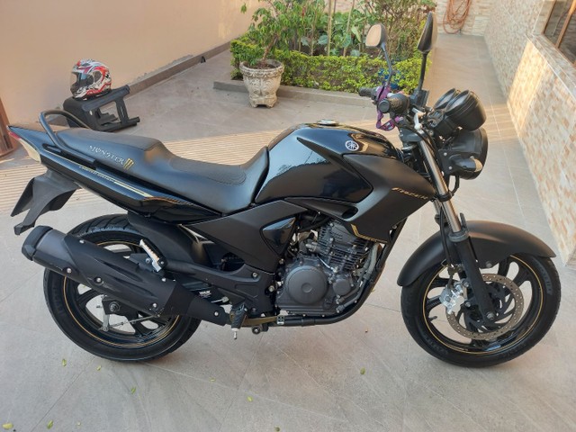 FAZER YS250 EDIÇÃO LIMITADA