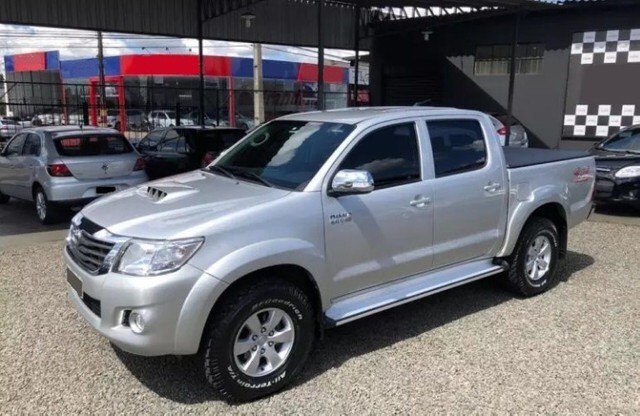 HILUX SRV