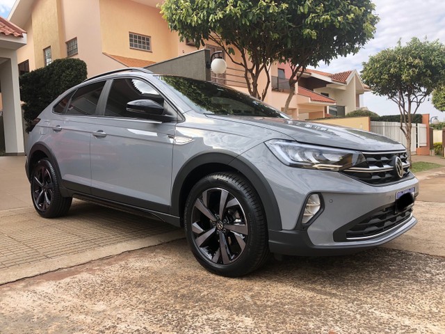 VOLKSWAGEN NIVUS HIGHLINE CINZA MOONSTONE