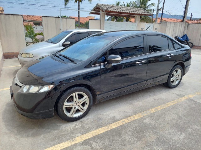 CIVIC EXS 1.8 FLEX/GNV AUTOMÁTICO O MAIS TOP DA CATEGORIA