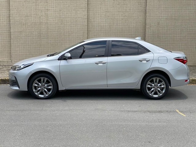 COROLLA XEI 2019  19.000KM 