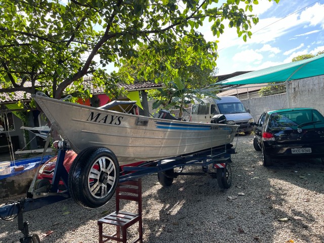 Barco de Alumínio (Levefort) Motor Mercury 20hp 4T