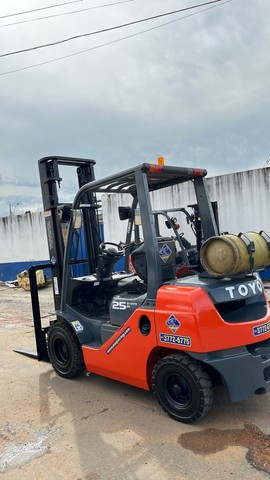 Empilhadeira Toyota 2011- 8FG25- duplex 4m  - Foto 3