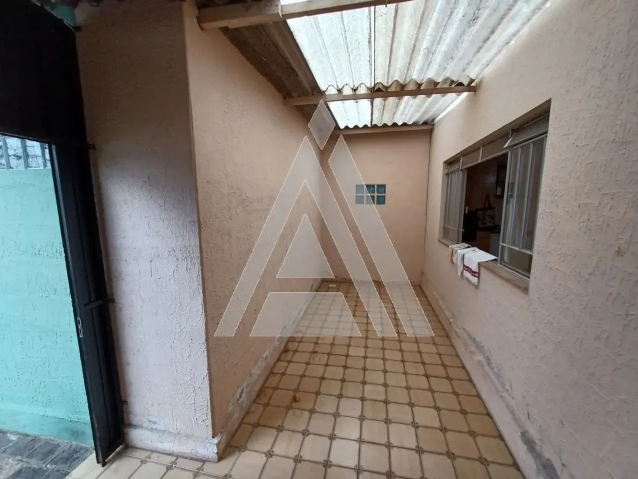 Residência Comercial para alugar por R$ 7000.00, 370.00 m2 - CENTRO - SAO JOSE DOS PINHAIS - Foto 9