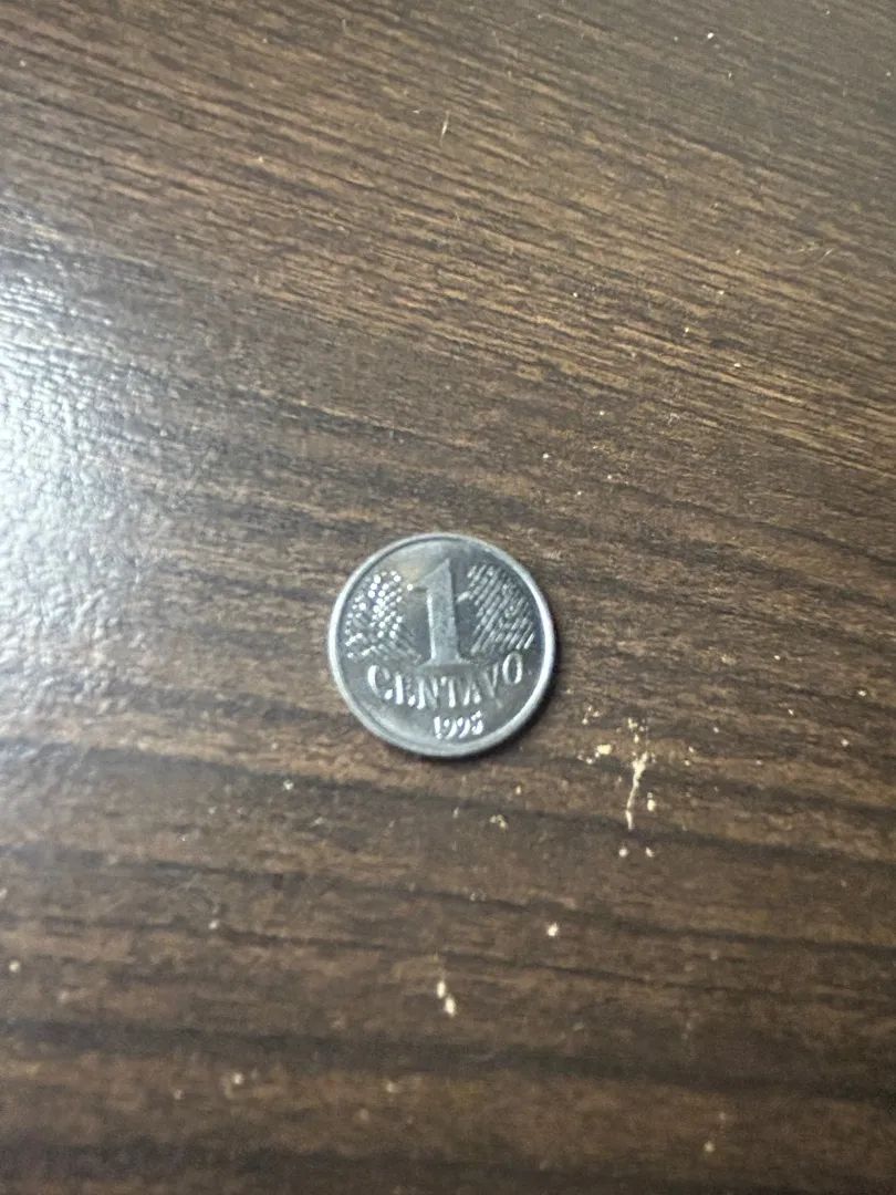 Moeda de 1 Centavo de 1995 e de 5 Centavos de 1994