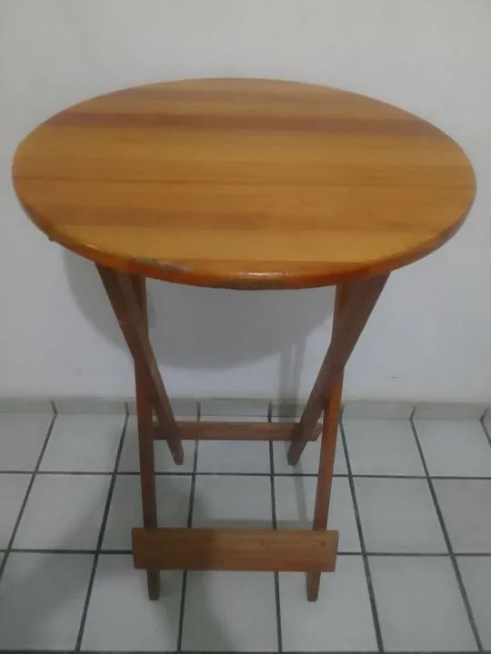 Round Bistro Table for Bar or Snack Bar466449536396175361