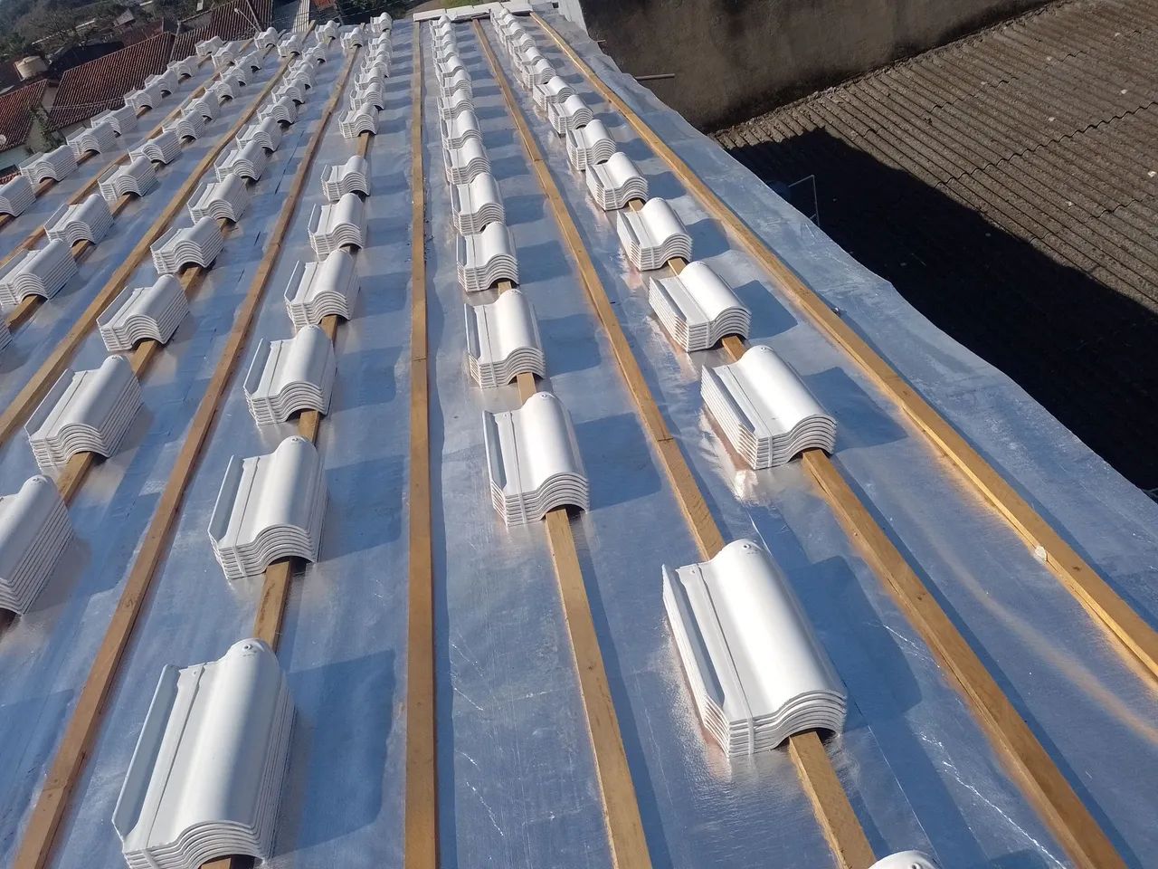 IVAN TELHADOS  - Foto 2