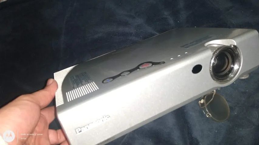 Panasonic PT-LC56U LCD64573372576258121