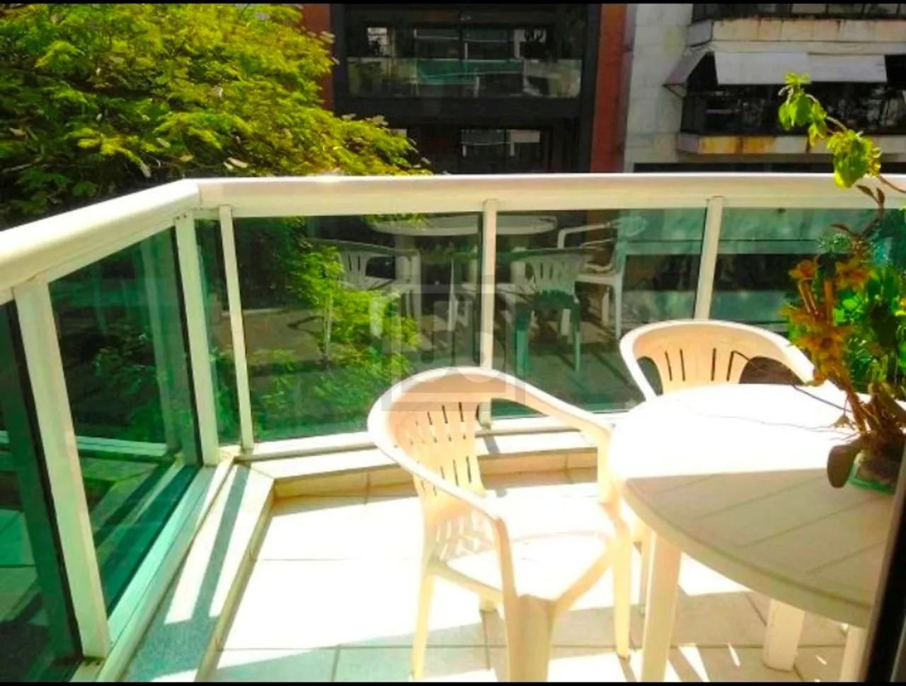Custódio Serrão!! Pertinho de Tudo!! Espetacular Apart Hotel. Sala, Quarto, Cozinha Americ