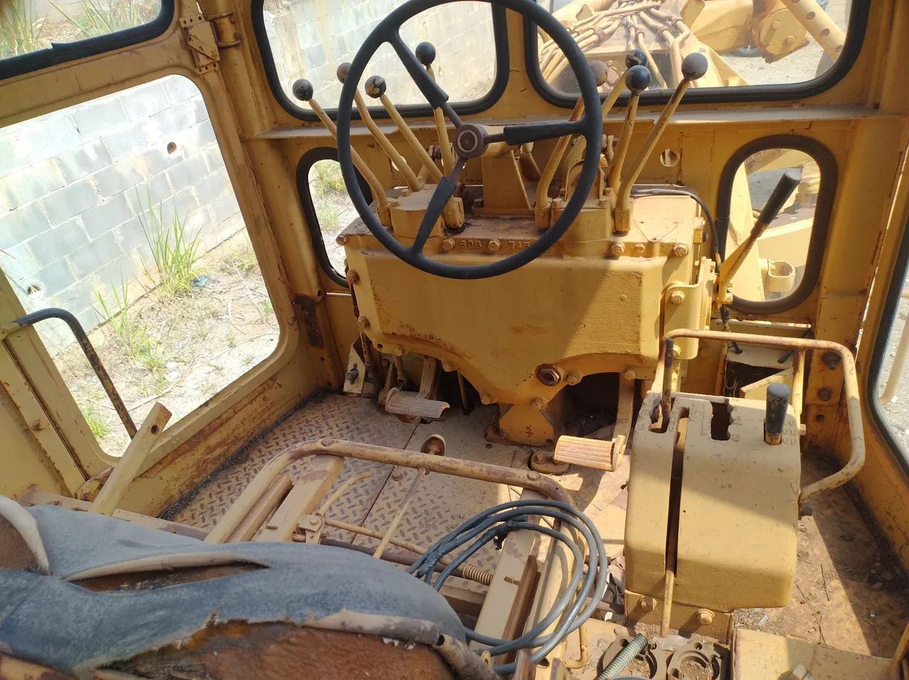 Motoniveladora Caterpillar 160B 1978 - Foto 6