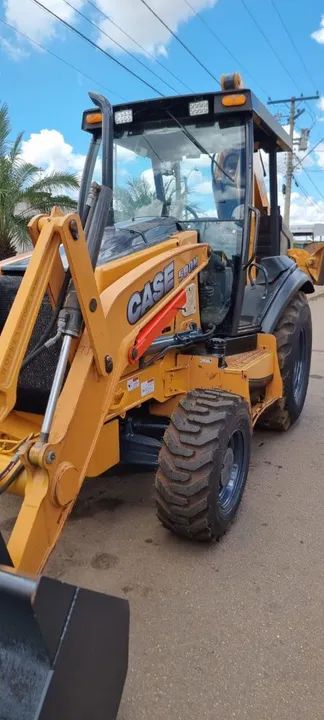 Retroescavadeira CASE 580N 2013 - Foto 3