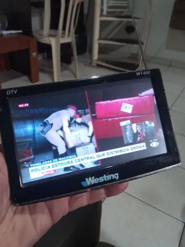 GPS com tv digital 6 Pol .entrada cartão para MP3 .vídeos e fotos - Foto 4