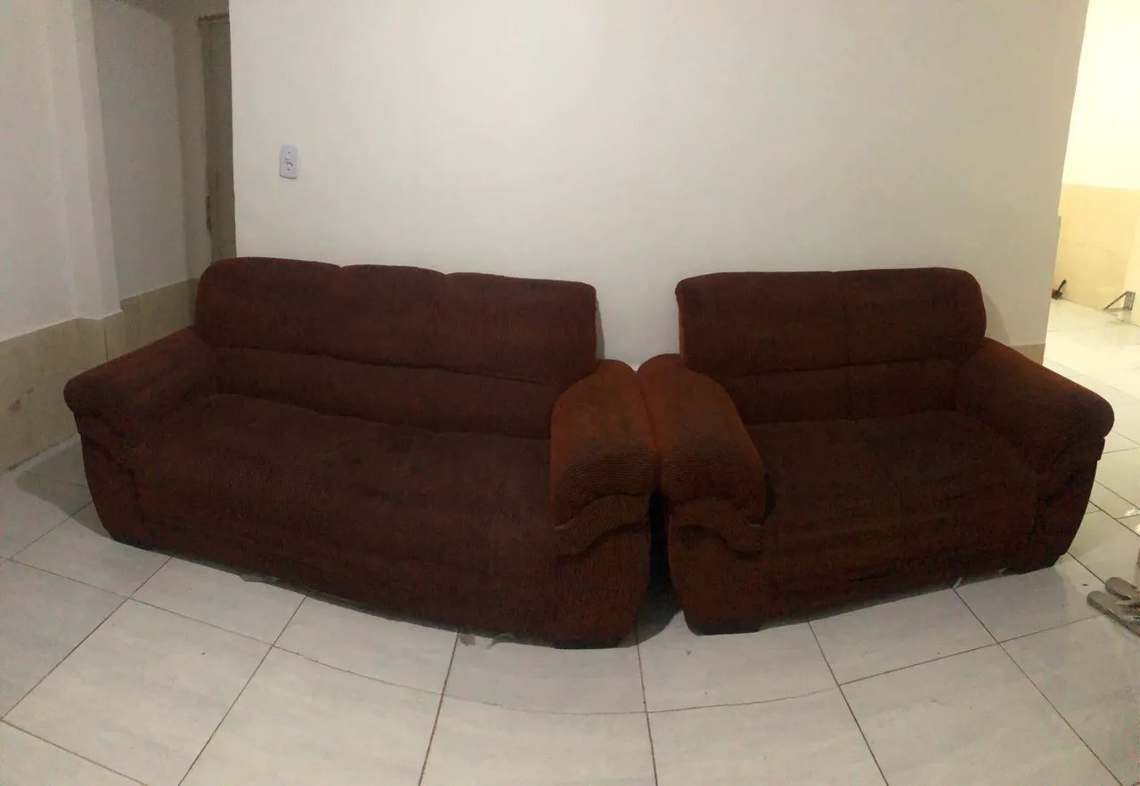 Doação 2 Sofás - NÃO FAÇO ENTREGA64573908657539120