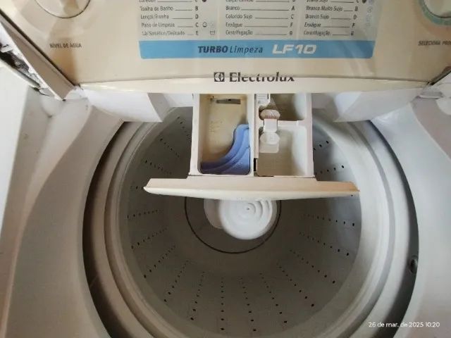 Lavadora Electrolux 10Kg  220V - Foto 2