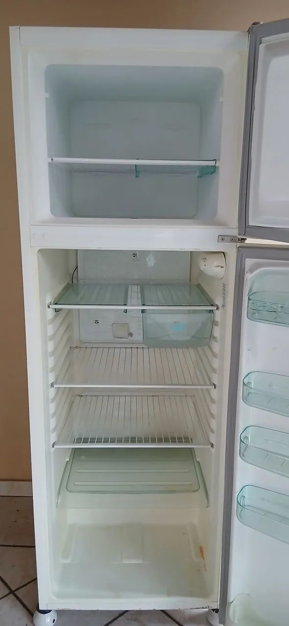 Geladeira Duplex Electrolux 380L - Foto 4