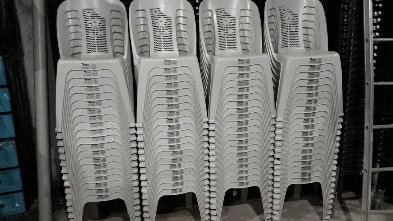 Cadeira de plástico gress - Foto 2