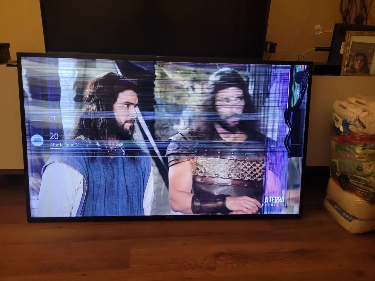 Tv samsung  smart 4k64289868782723123