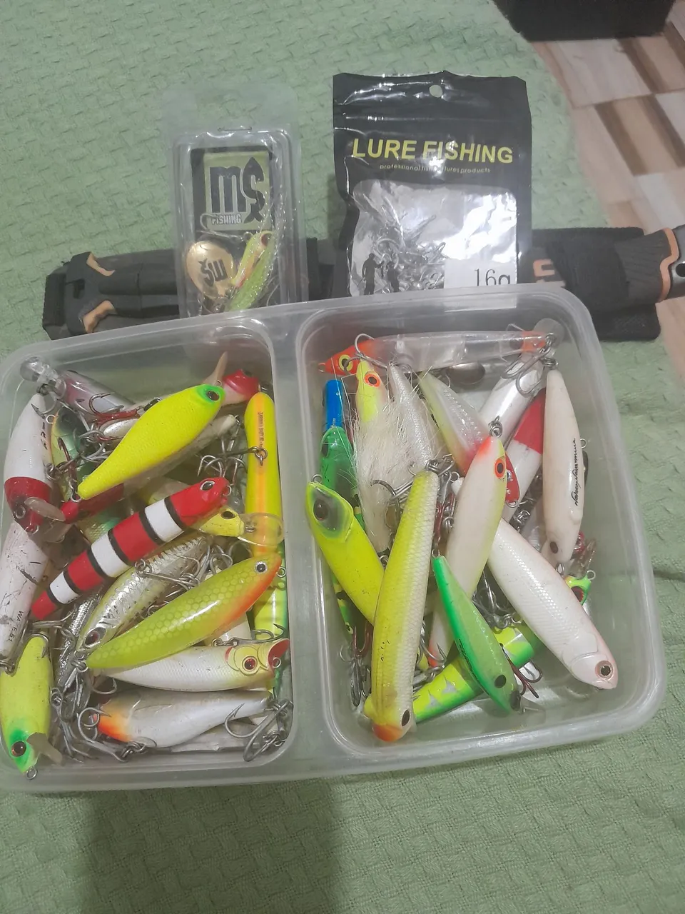 Iscas Artificiais para Pesca Esportiva - Diversas Cores e Modelos