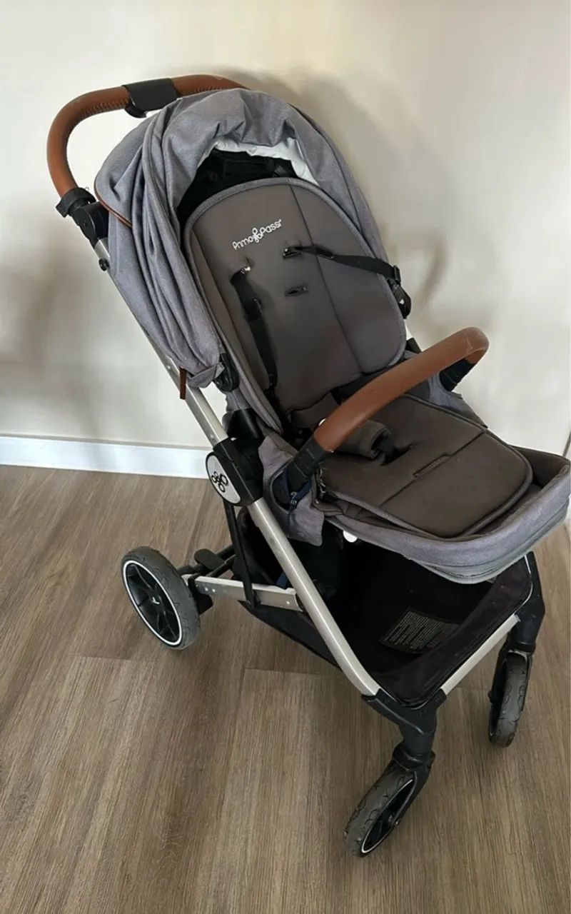 Carrinho importado de Bebê Primo Passi