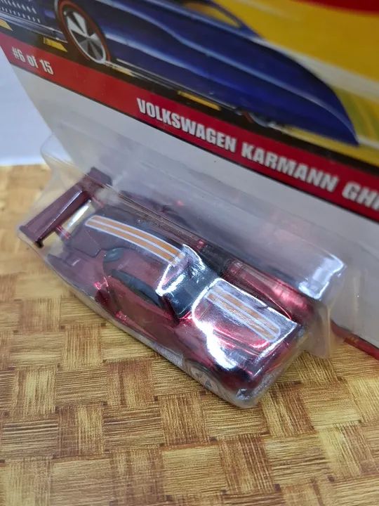 HotWheels Classics - Volkswagen Karmann Ghia - Foto 2