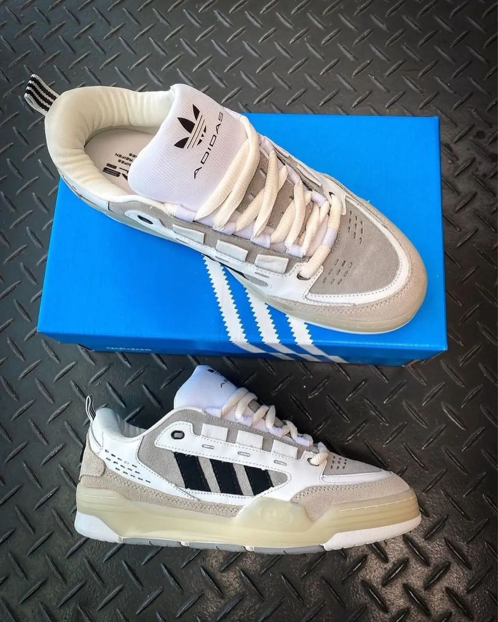 Adidas 2000