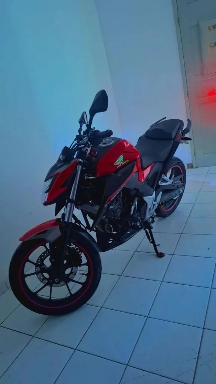 Moto seme nova toda equipada 