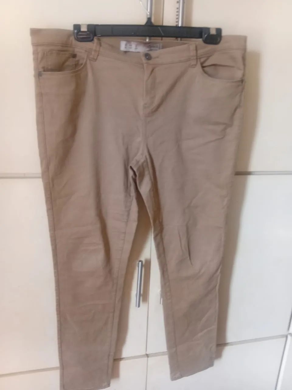 Calça elastano e cóton tamanho 44