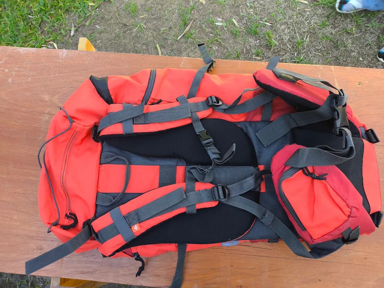 Mochila Quechua Forclaz 60 - Foto 2