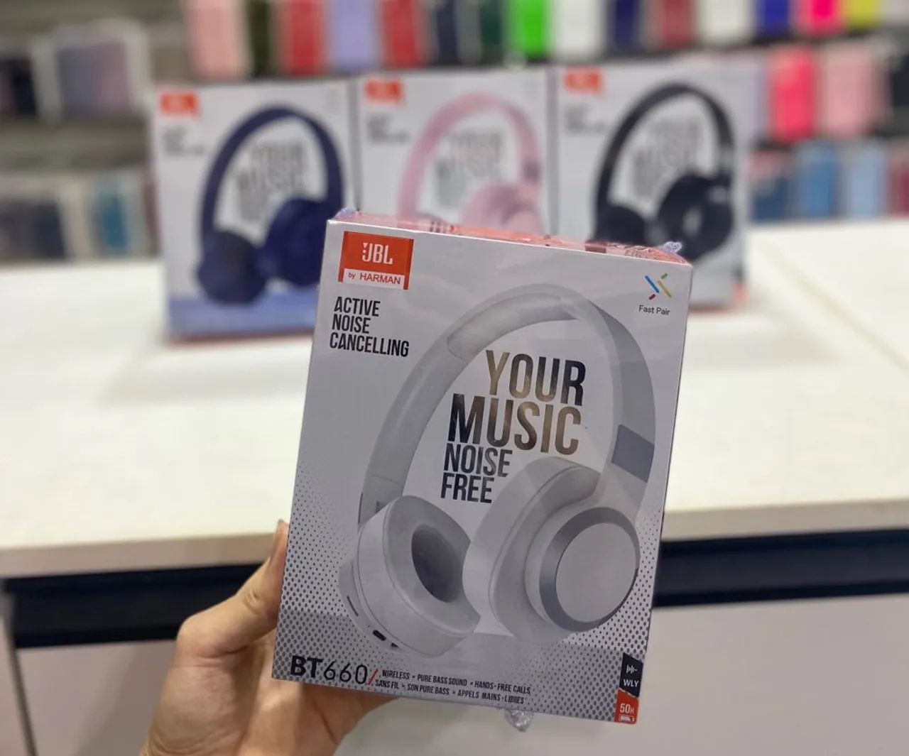 JBL Tune 660BT - Fones de Ouvido Bluetooth com Cancelamento de Ruído