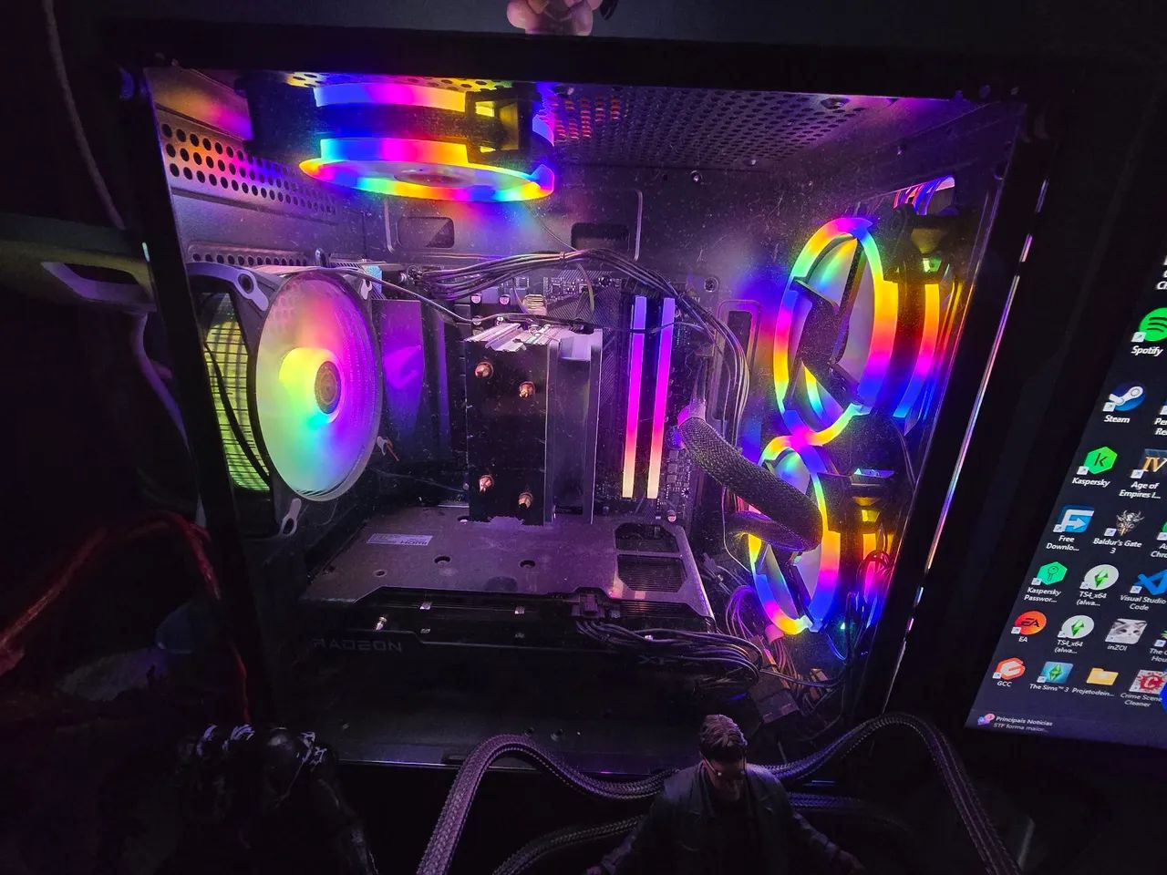 PC GAMER RYZEN 7 + RX 6600 (2TB SSD)