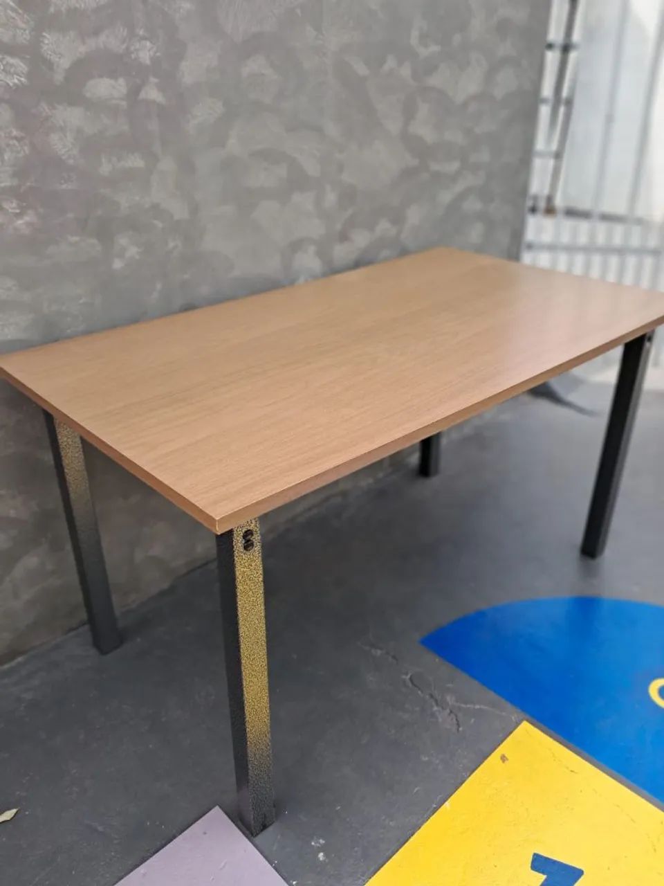 MESA SEM CADEIRAS, LEIAM:64291060332290124