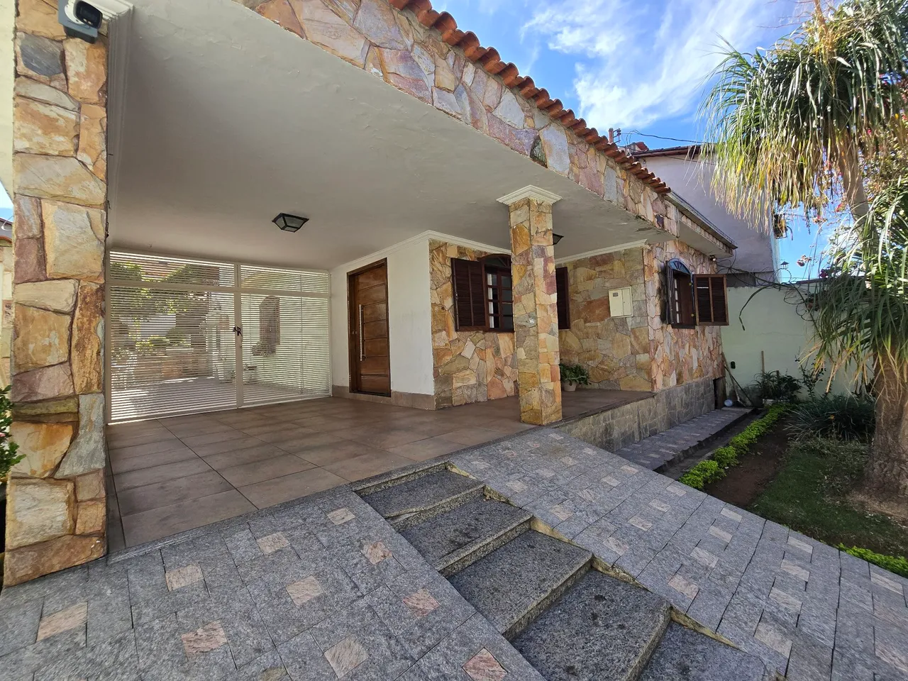 Melhor casa em venda nova 3 qts, espaço gourmet, 5 vagas