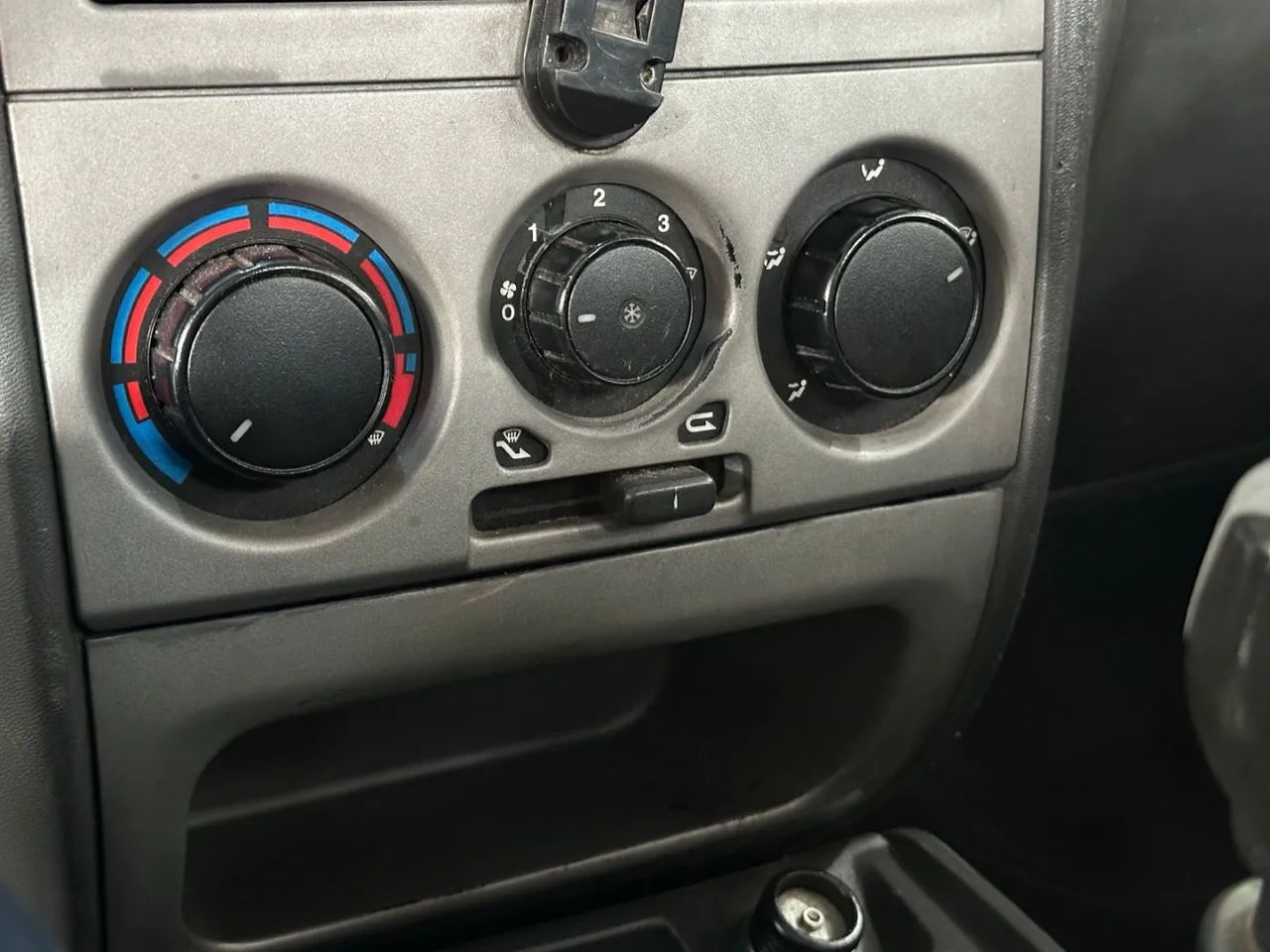 Fiat Strada 2011 1.8 mpi adventure locker cd 8v flex 2p manual - Foto 4
