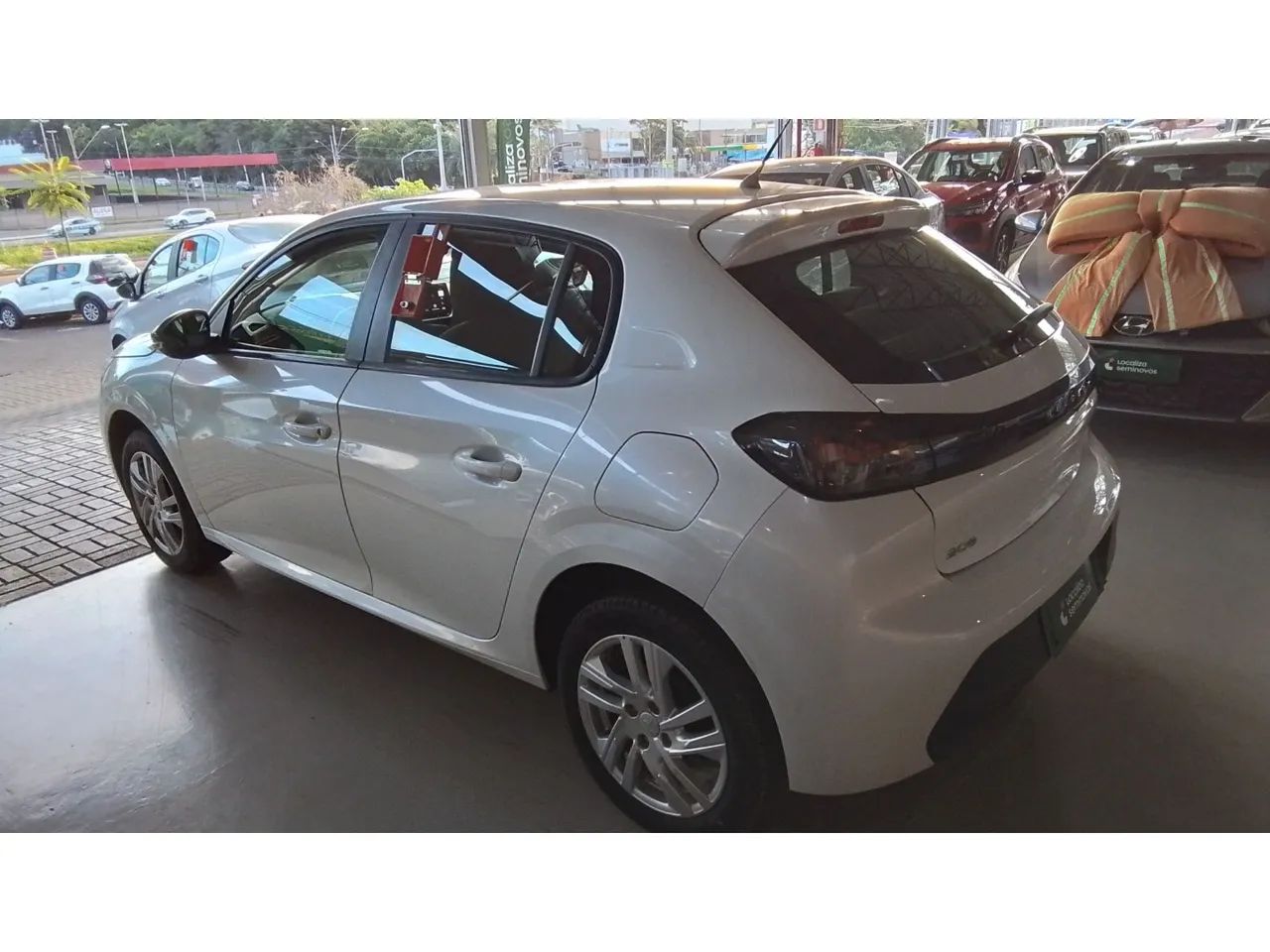 Peugeot 208 2024 1.6 16v flex active at6 - Foto 5
