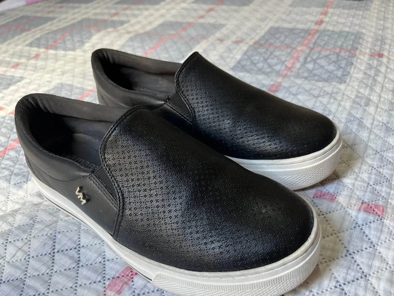 Tênis feminino
