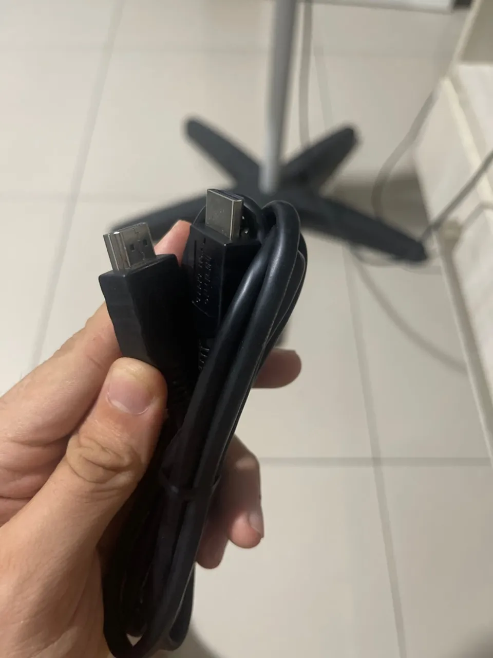 Cabo HDMI, nunca usado