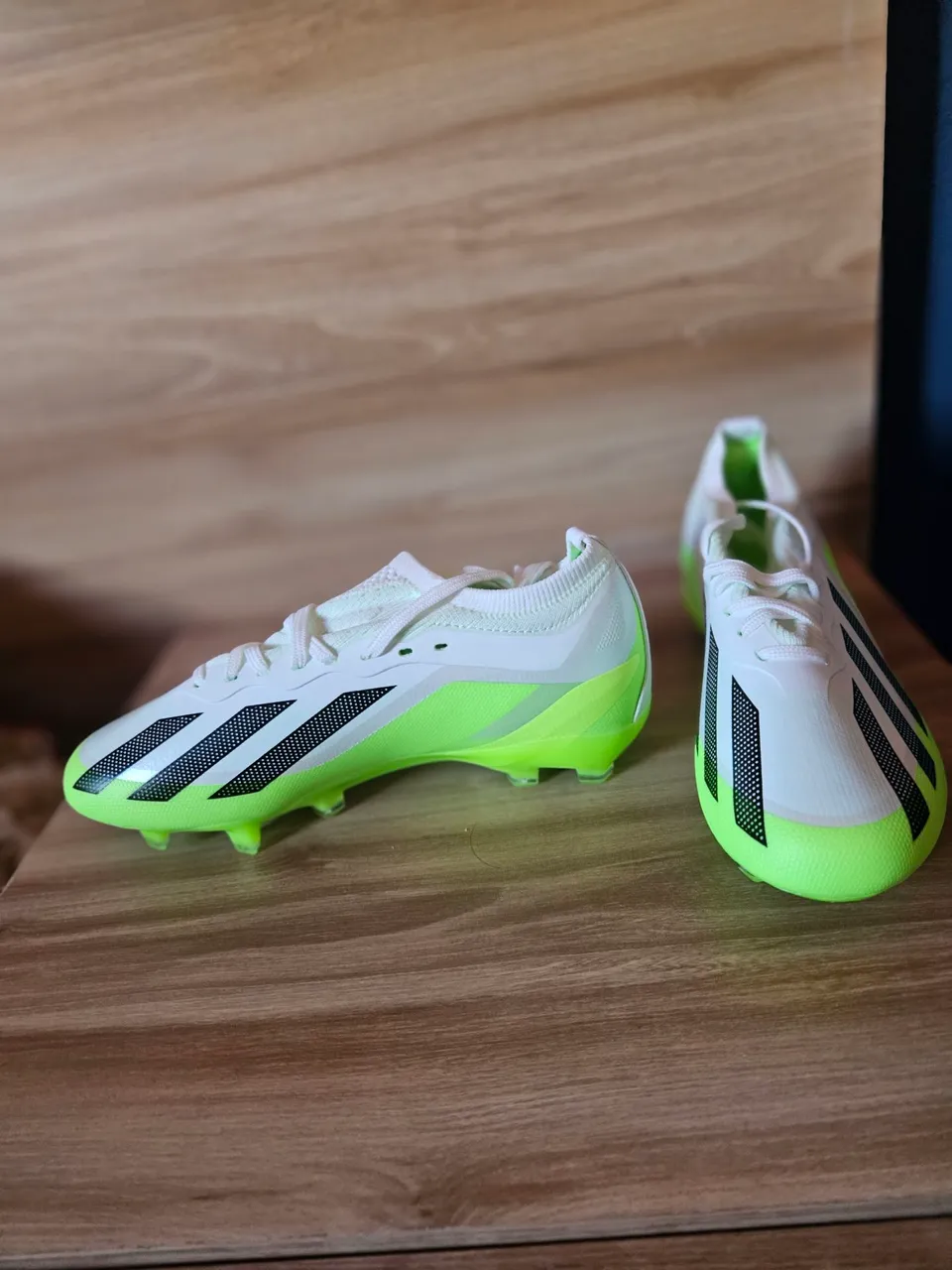 Chuteiras Adidas - Tamanho 36 - Novas