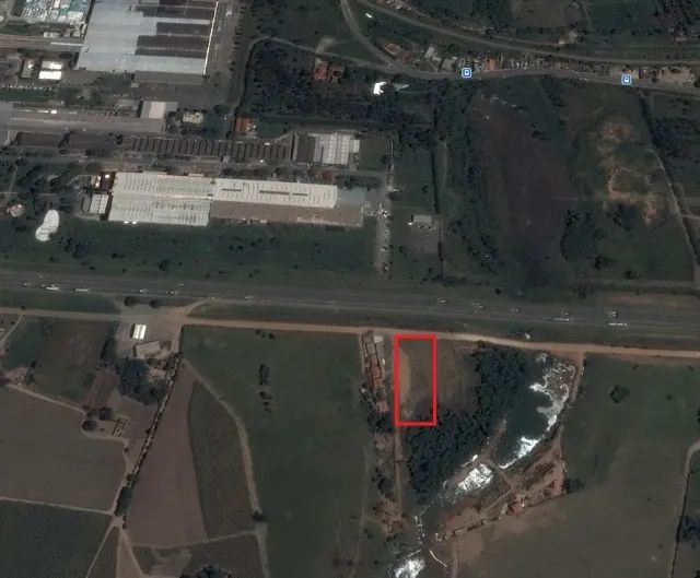 Área com 10.000 m² as Margens da Dutra em Caçapava-SP - Foto 2