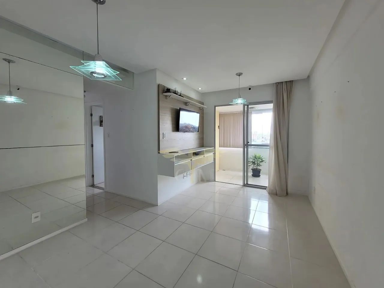 Apartamento Com 2 Quartos Em 64M² E Com 1 Vaga De Garagem No Luiz Anselmo. 1T9PBEH - Foto 2