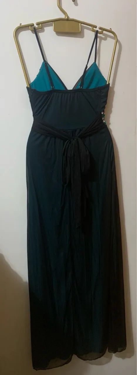 Vestido Festa longo verde para festa com pedrarias - Foto 2