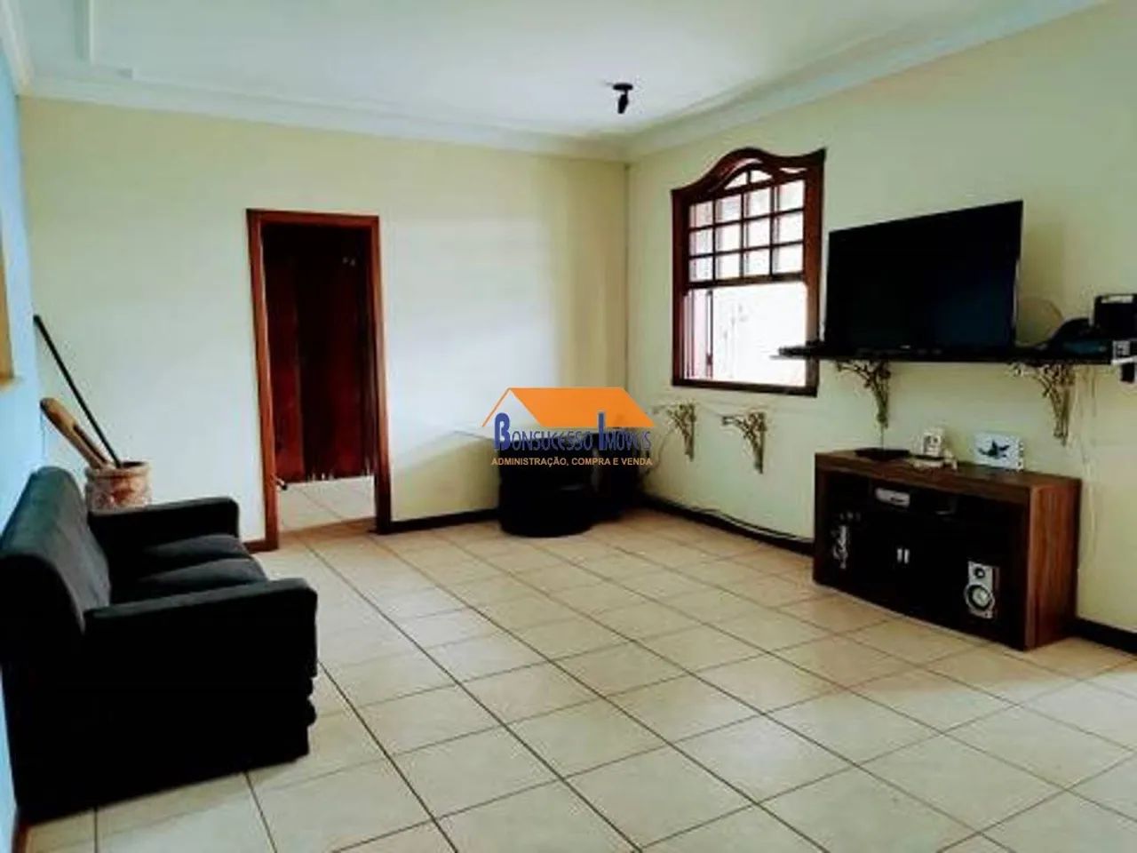 Casa de 3 quartos no bairro Caiçaras - Foto 3