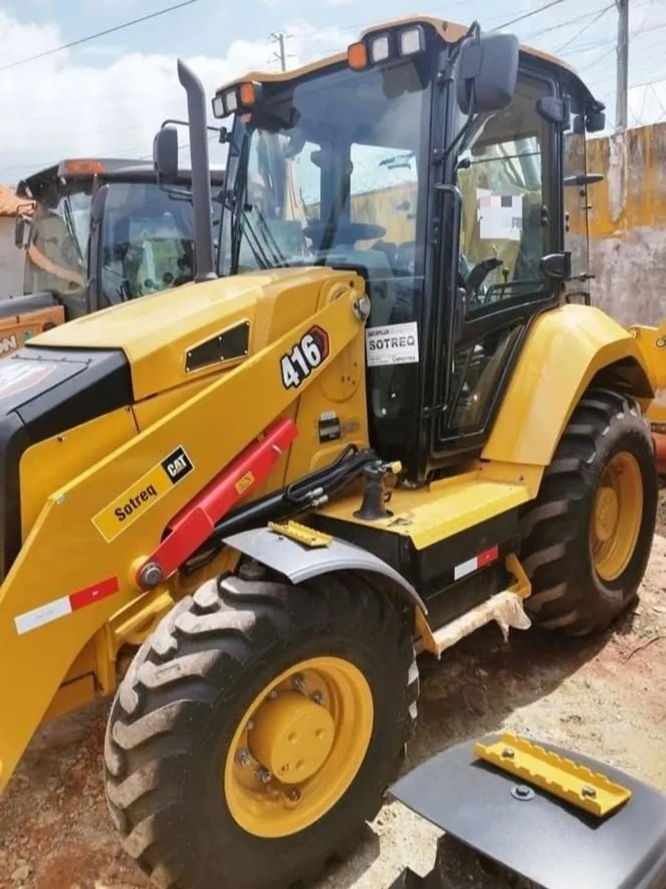 Retroescavadeira Cartepillar 416f ano 2025 - Foto 5