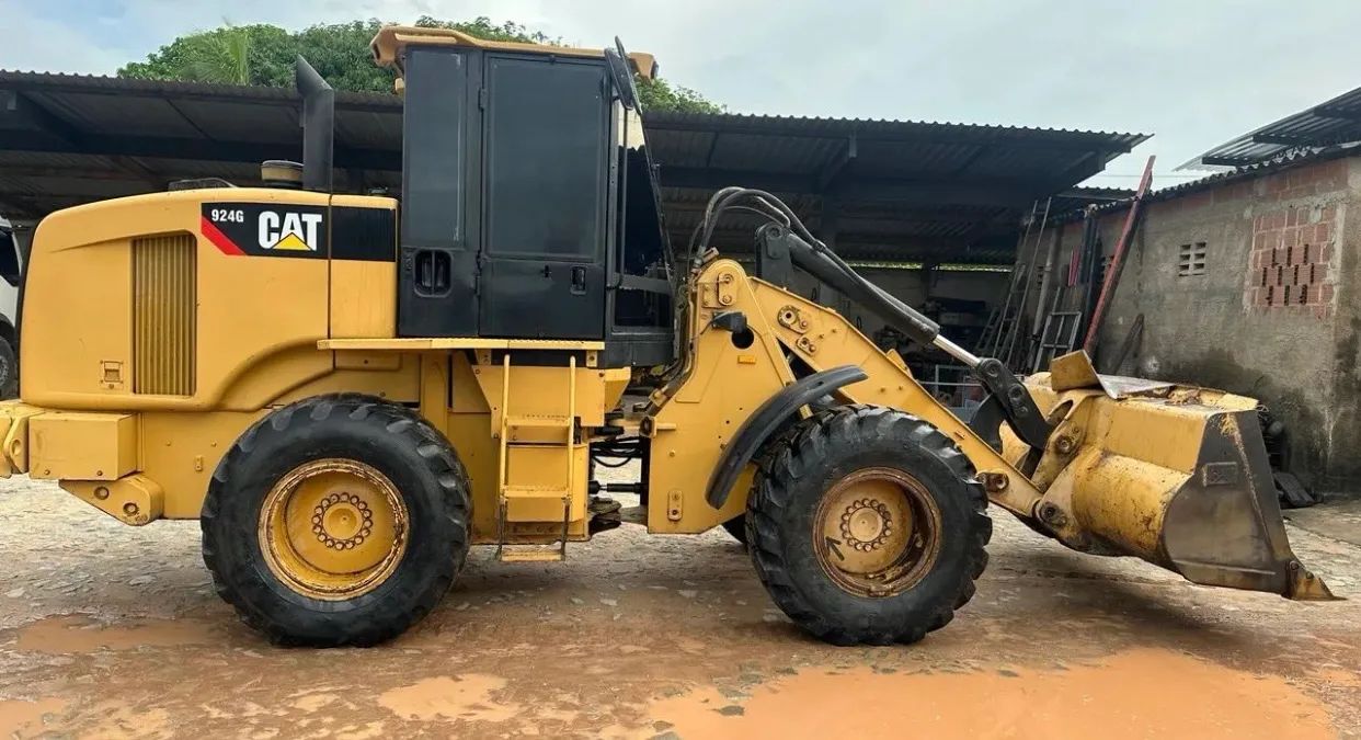 Pá Carregadeira CAT 924G ano 2008 ( Parcelo ) - Foto 2