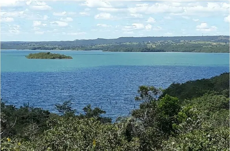 Corumbá IV! Lote ás margens do Lago