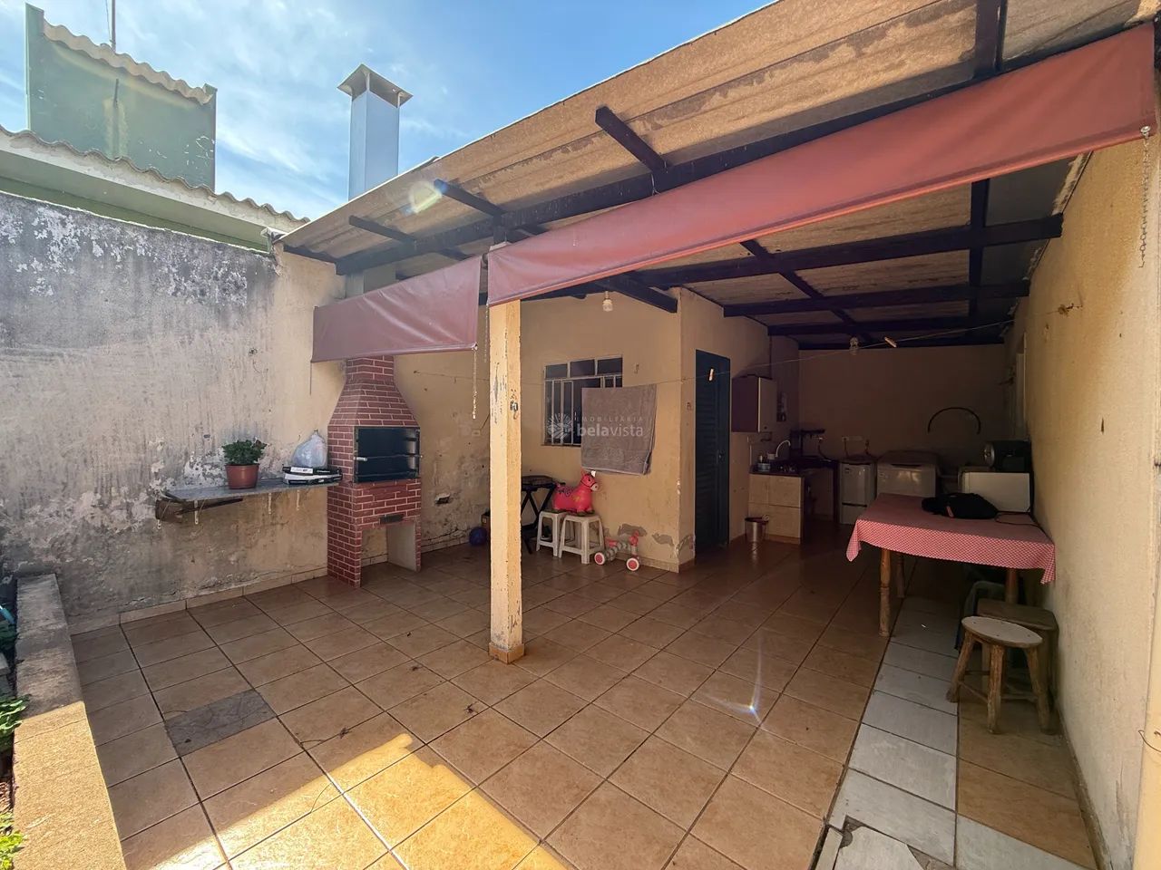 IMÓVEL PARA FINS COMERCIAIS/RESIDENCIAIS À VENDA NA REGIÃO CENTRAL DE APUCARANA. - Foto 15