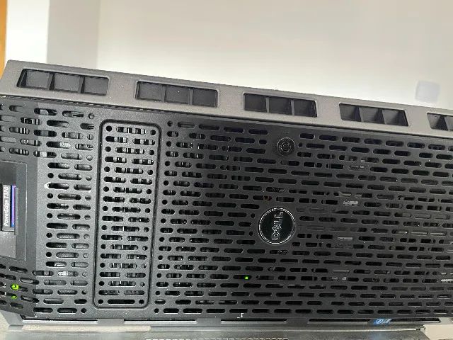 Servidor DELL T320 XEON E5 96 Gb de RAM 2 TB SAS - Foto 3