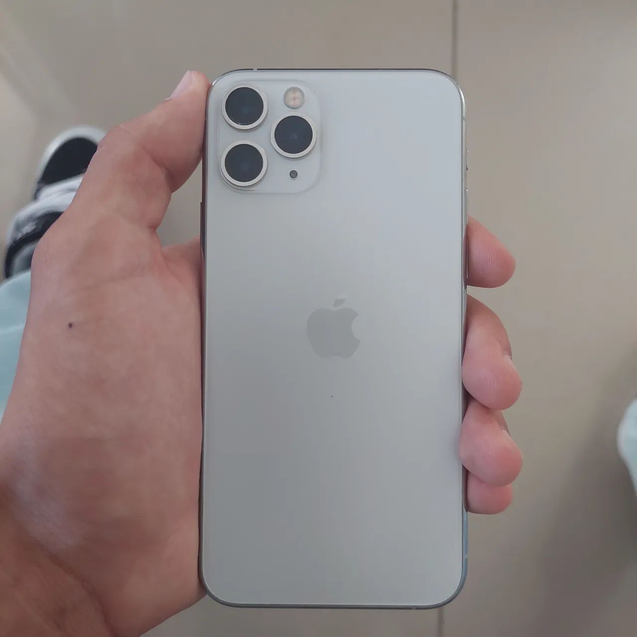 iphone 11 pro 256gb - Celulares e Smartphones - Armação do Pântano