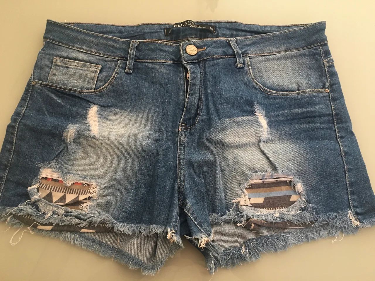 Short Jeans
