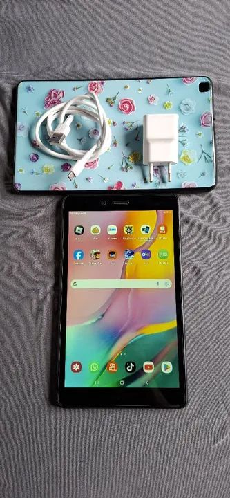 Tablet Samsung Tab A 8.0 Pega chip de operadora Faz ligação sem trincos aceiro cartoes