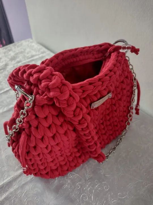 Bolsa de Ombro Vermelha em Crochê - Foto 2